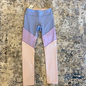 NWT Outdoor Voices Springs Leggings Lilac